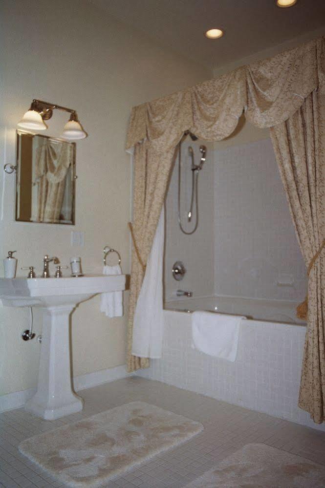 Freemason Inn Bed And Breakfast Norfolk Exteriér fotografie